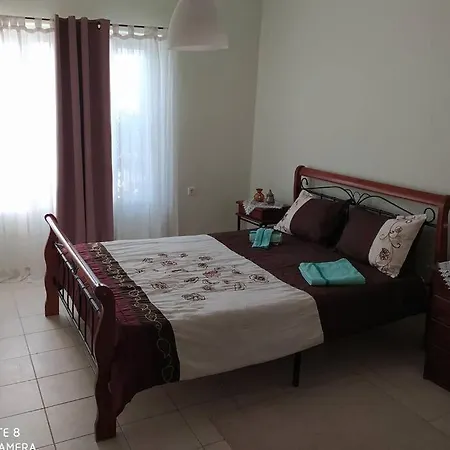 Sevi's Country House Apartment *